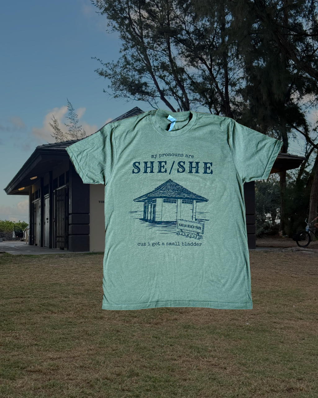 SHE SHE SHIRT
